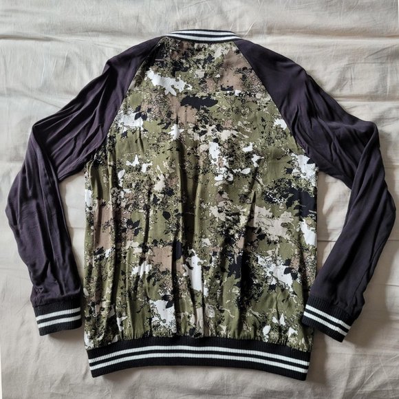 NWOT Camo/Black Rayon Bomber Jacket (XS) - Picture 2 of 9